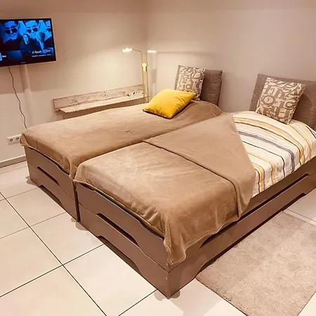 Appartement In Kreuzberg *