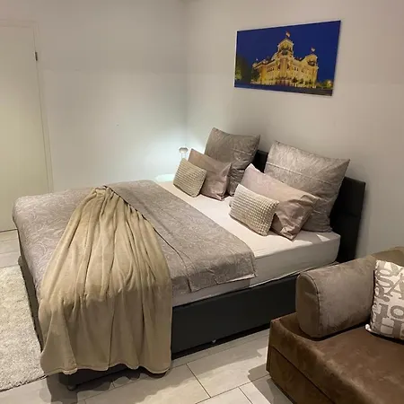 Apartment In Kreuzberg *